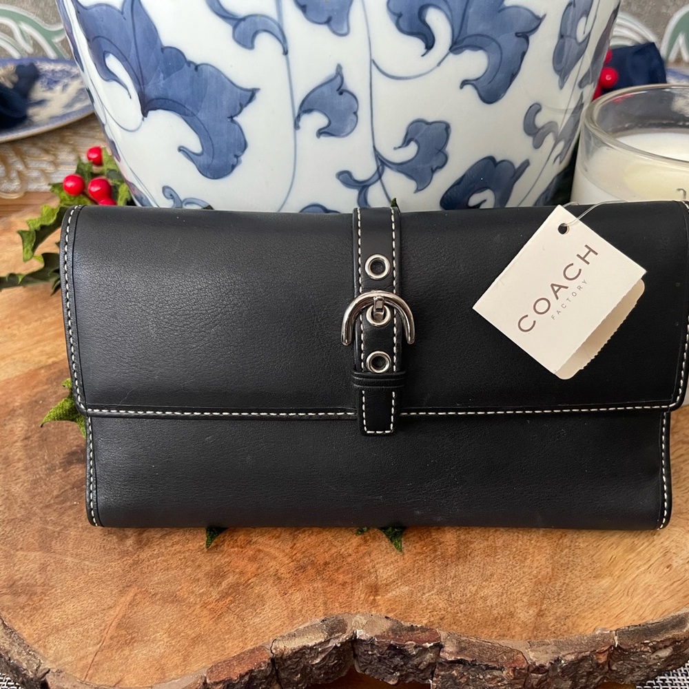 Coach wallet